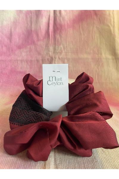 Scrunchy - Maroon & Black  (L) 